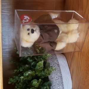 PILOT BEAR "BARON" WITH DISPLAY CASE